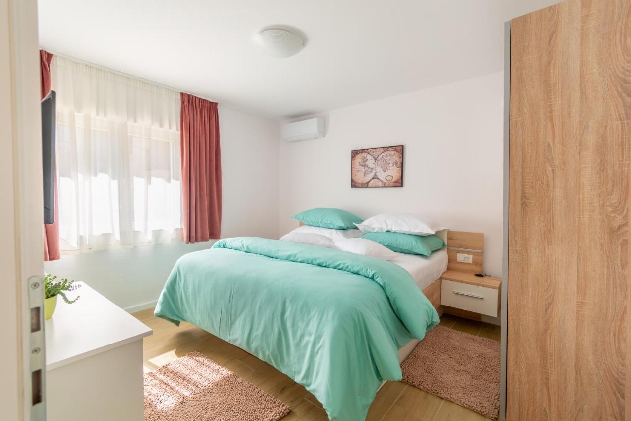 City Apartment 4 & 6 Makarska Exterior foto